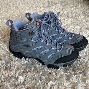 Women’s Merrell Hiking Boots